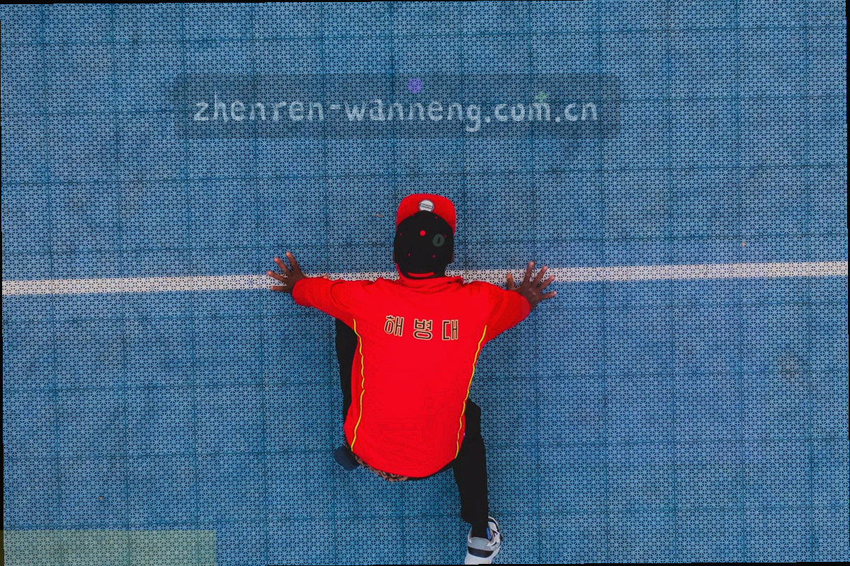 抽象人物剪影与数据节点组成的协作网络图，表示产品、客服与内容三条团队线的联动关系